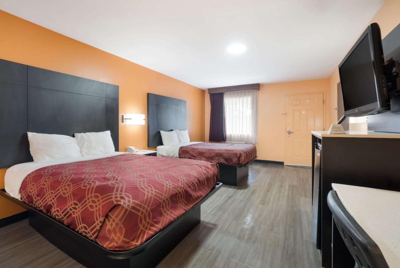 Econo Lodge Ripley Εξωτερικό φωτογραφία